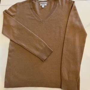 Nordstrom 100% Cashmere V-Neck Sweater – Size L
